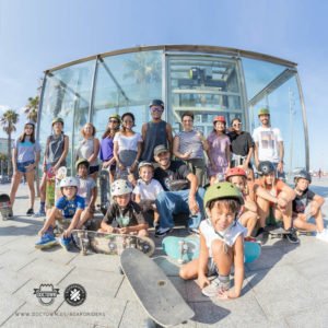 clases-de-skate-gratis-en-barcelona-doctown-escuela-de-skate-boardriders-barceloneta-dc-shoes